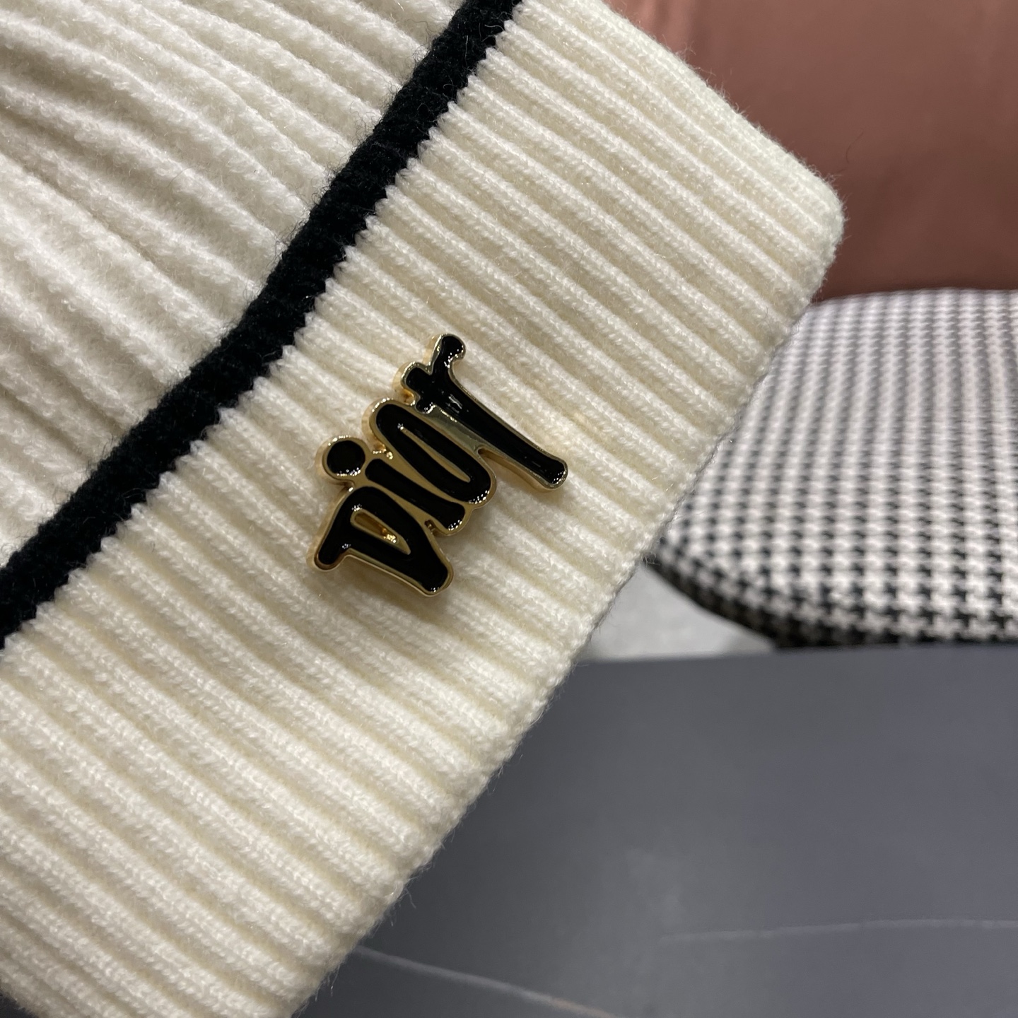 【DIOR迪奥】2025秋冬新款大牌针织毛线帽，韩版设计秋冬穿搭必备