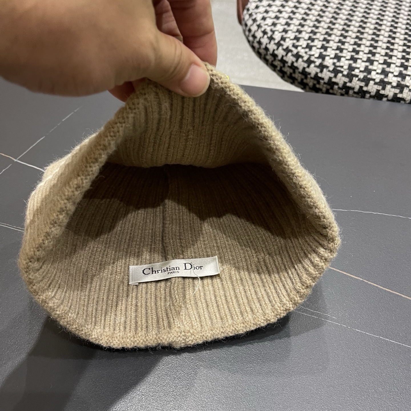 【DIOR迪奥】2025秋冬新款大牌针织毛线帽，韩版设计秋冬穿搭必备