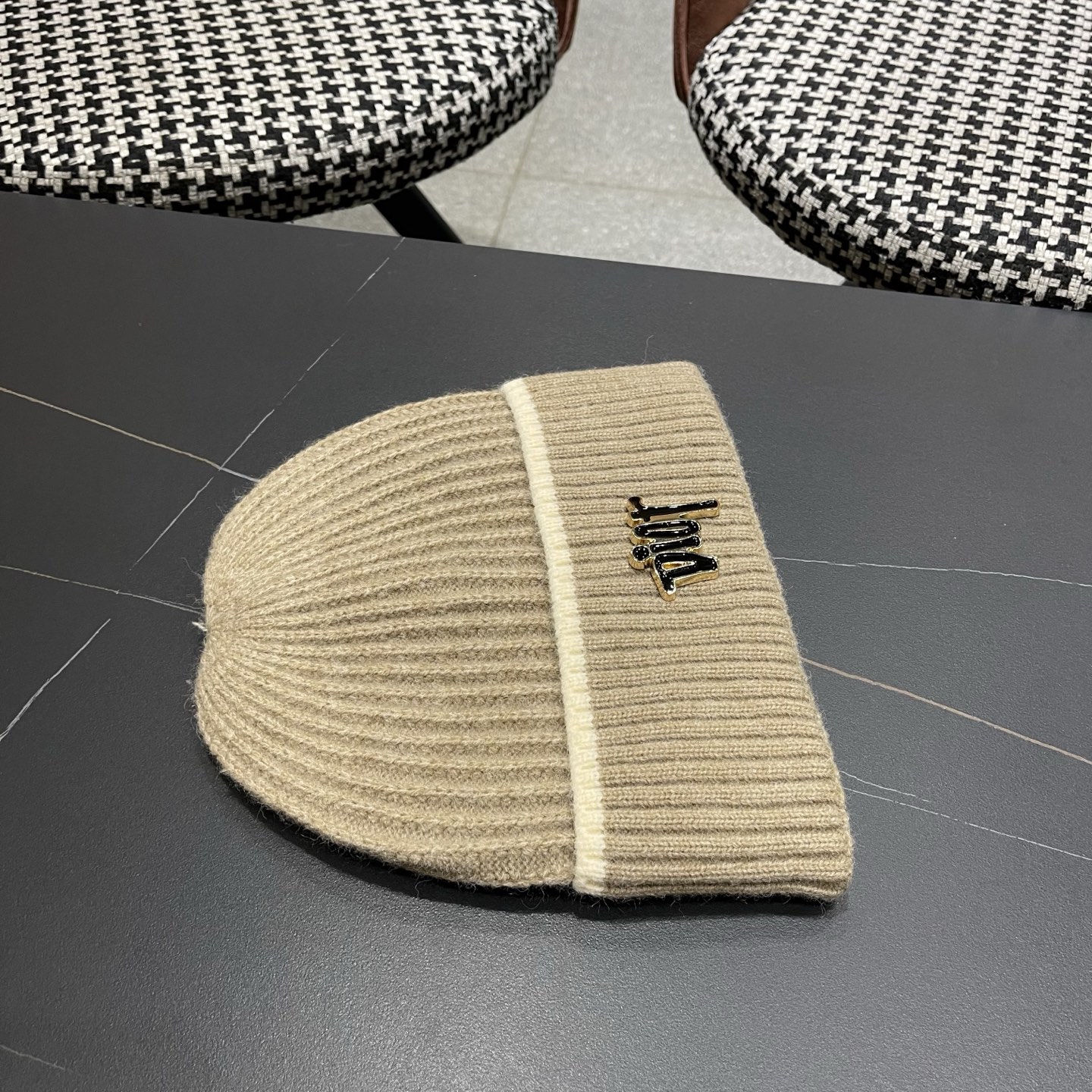 【DIOR迪奥】2025秋冬新款大牌针织毛线帽，韩版设计秋冬穿搭必备