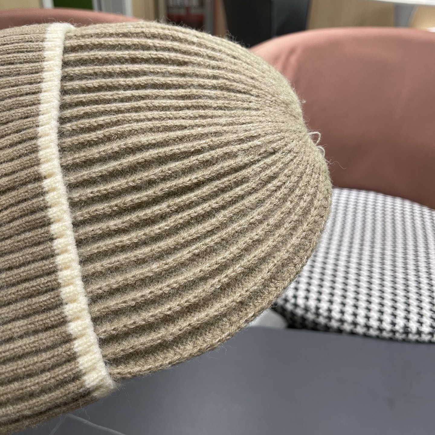 【DIOR迪奥】2025秋冬新款大牌针织毛线帽，韩版设计秋冬穿搭必备