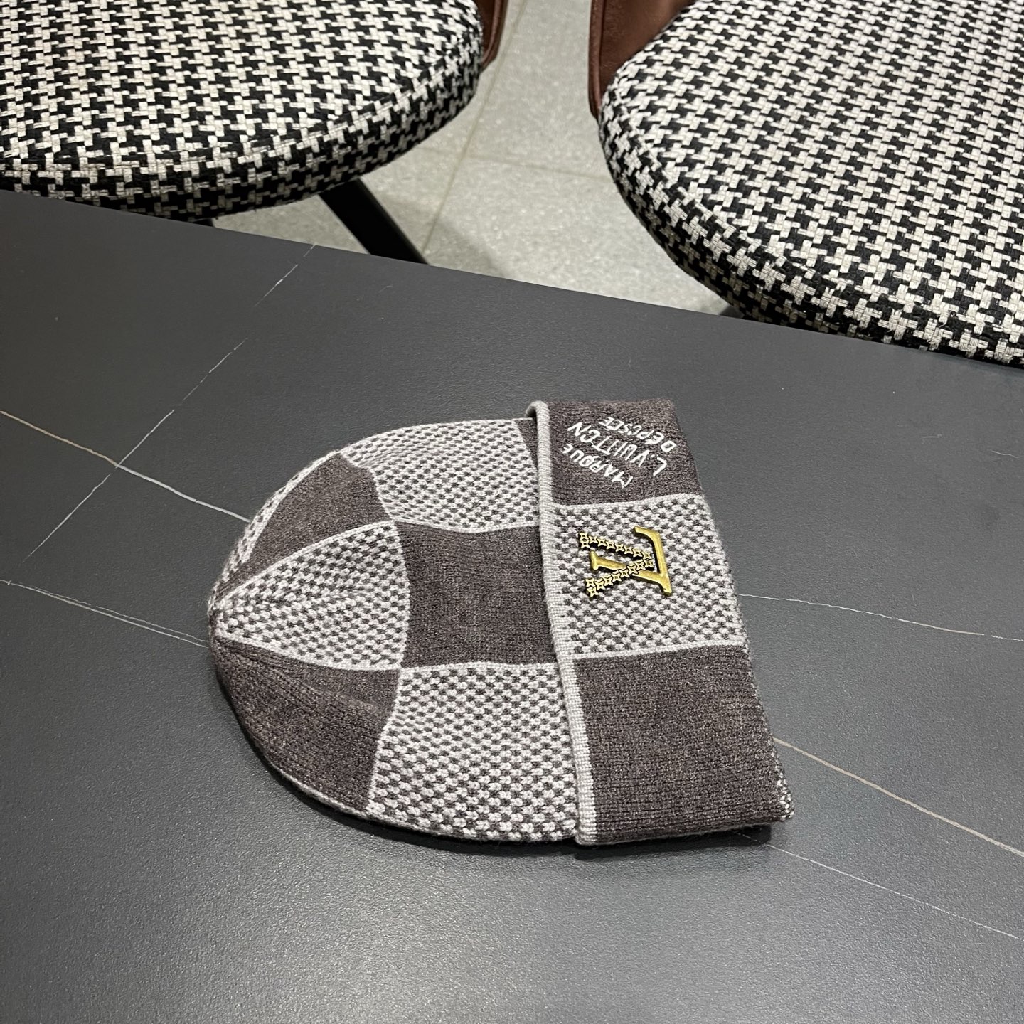 LV路易威登经典原单毛线帽，采用精选羊毛面料，超高羊毛成份，‼️手感超柔软，弹性极佳，市场品质多多，亲们