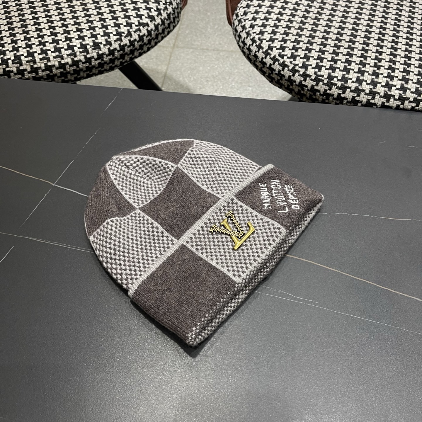 LV路易威登经典原单毛线帽，采用精选羊毛面料，超高羊毛成份，‼️手感超柔软，弹性极佳，市场品质多多，亲们