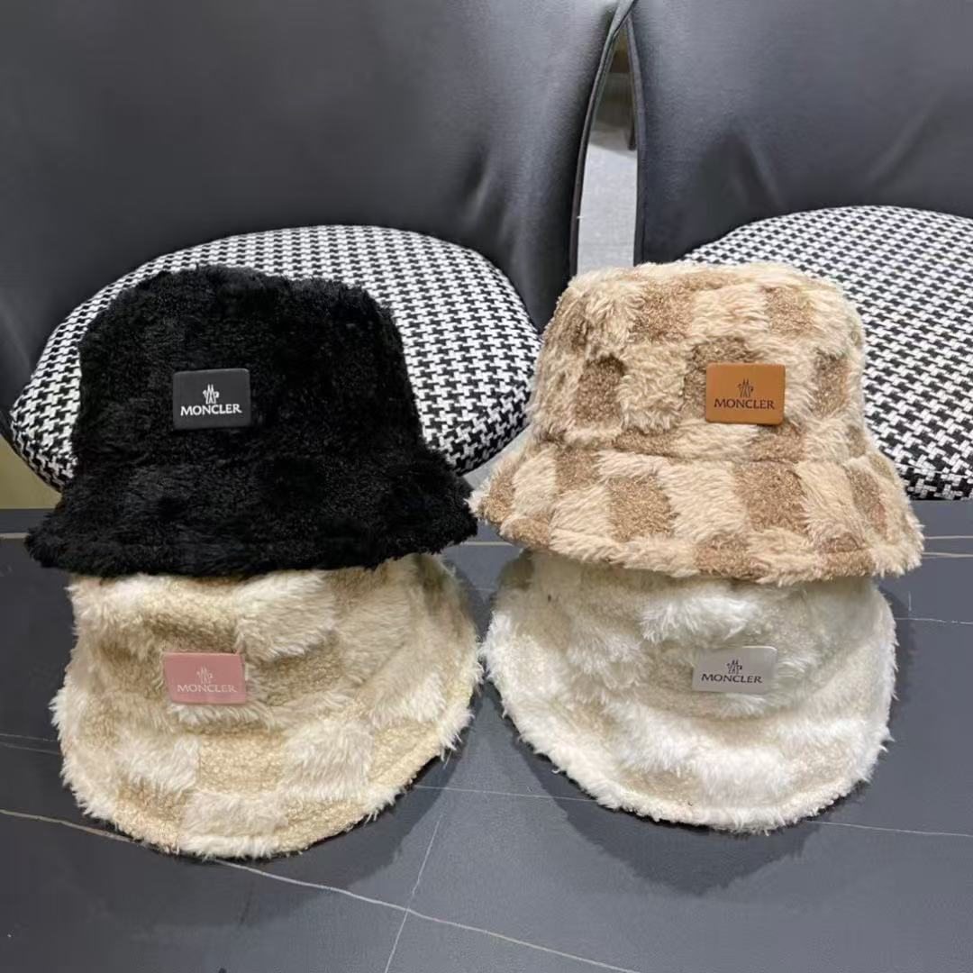 MONCLER蒙口🎩秋新款毛绒加厚高品质秋冬渔夫帽超火爆💖质感很赞，
