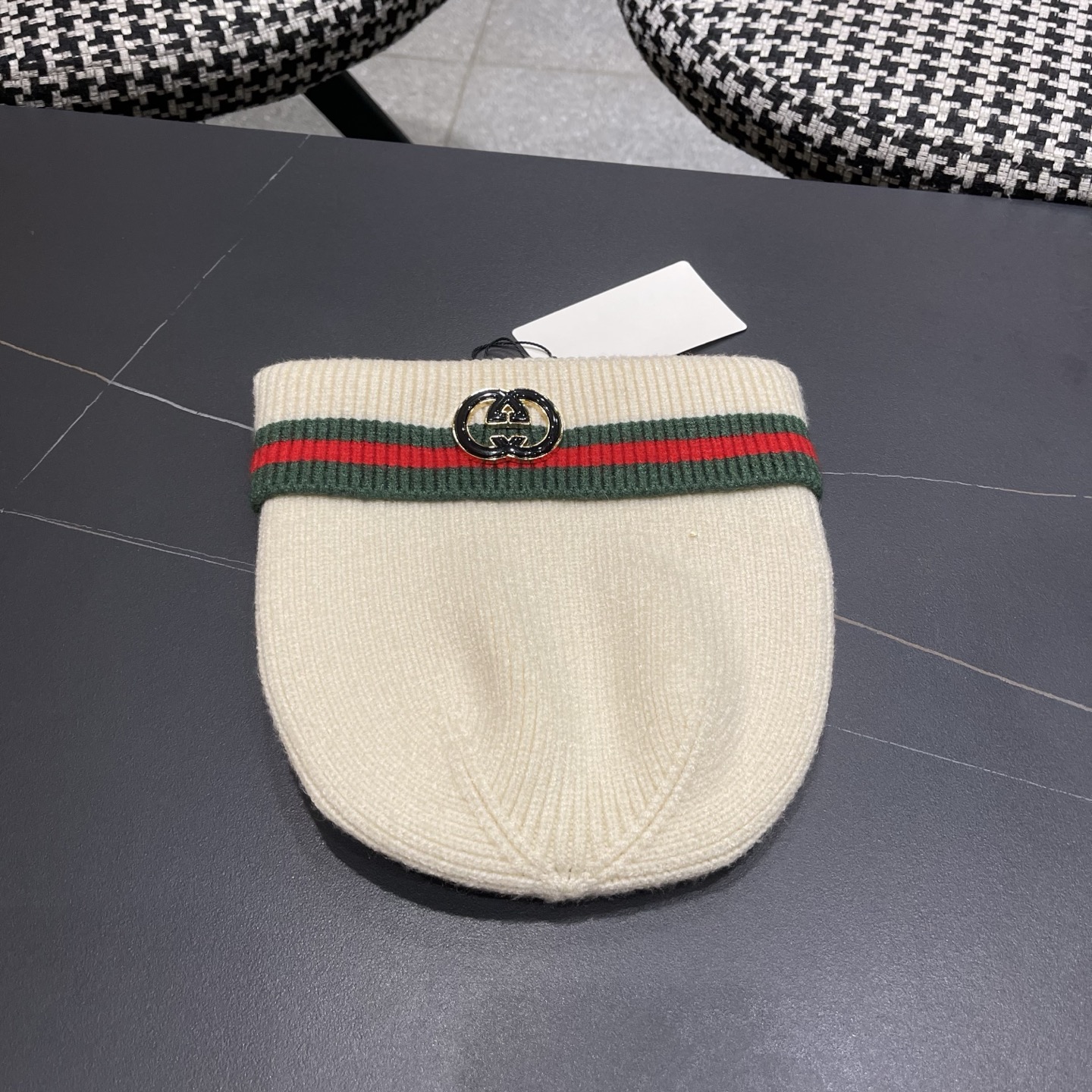 GUCCI古奇👒经典原单针织毛线帽，采用精选百羊毛面料，手感超柔软，弹性极佳，高档又减龄、超保暖！