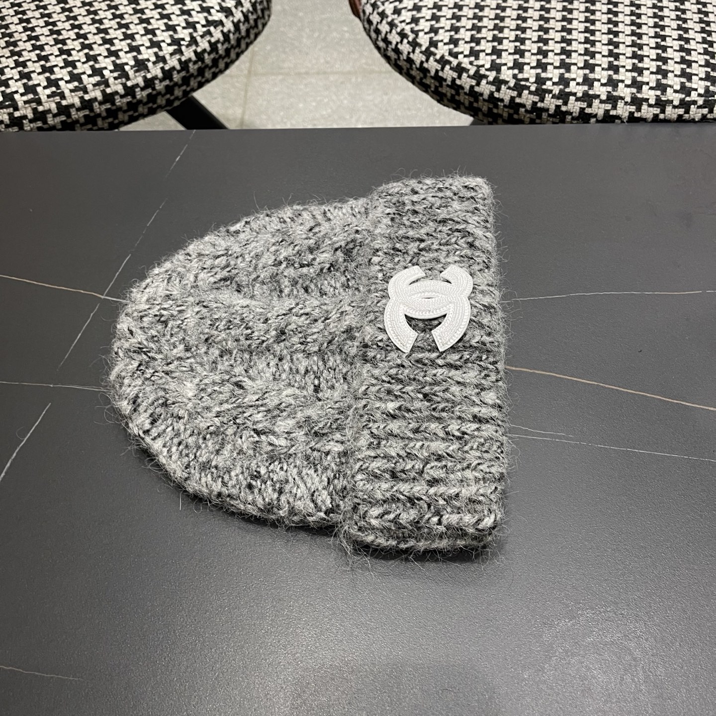 【Chanel香奈儿】2025新款麻花小香风搭配针织毛线帽，时尚简约#保暖款