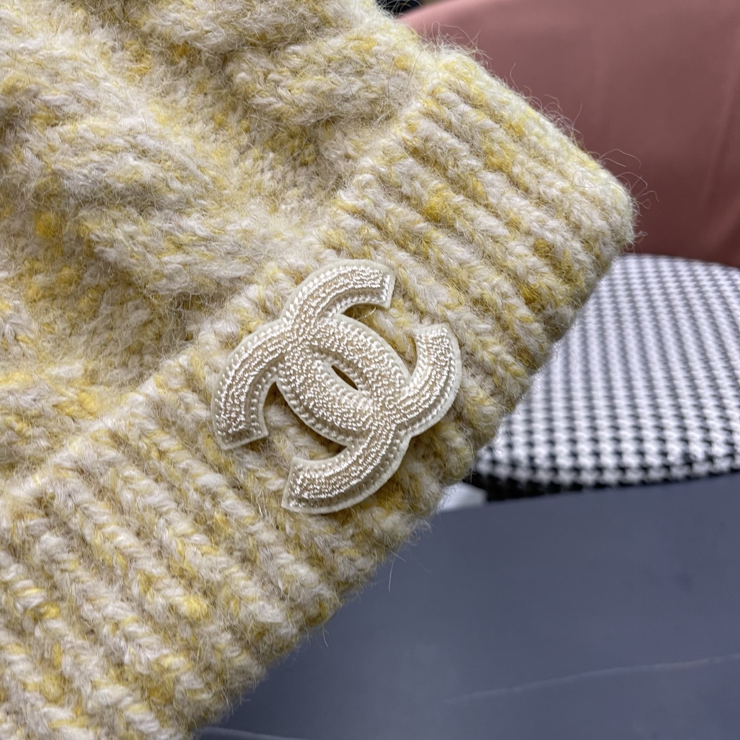 【Chanel香奈儿】2025新款麻花小香风搭配针织毛线帽，时尚简约#保暖款