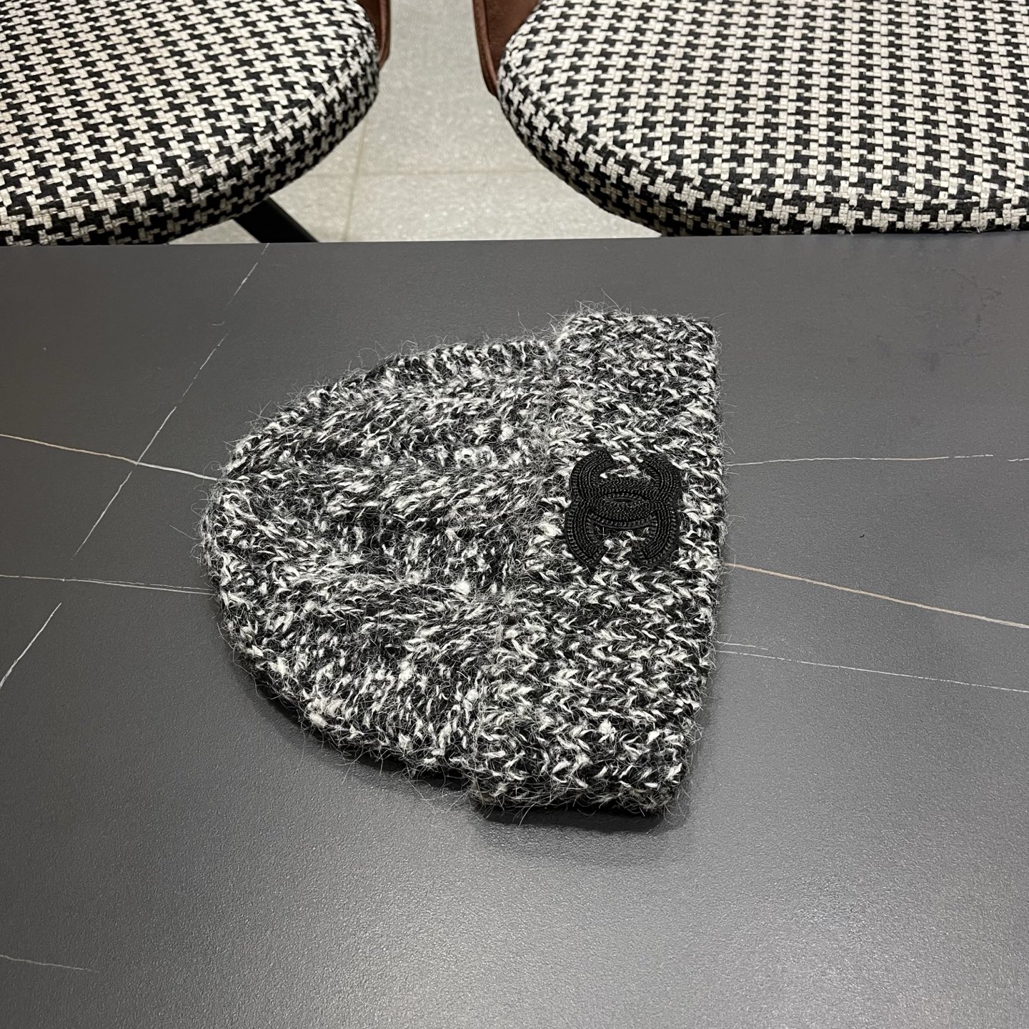 【Chanel香奈儿】2025新款麻花小香风搭配针织毛线帽，时尚简约#保暖款