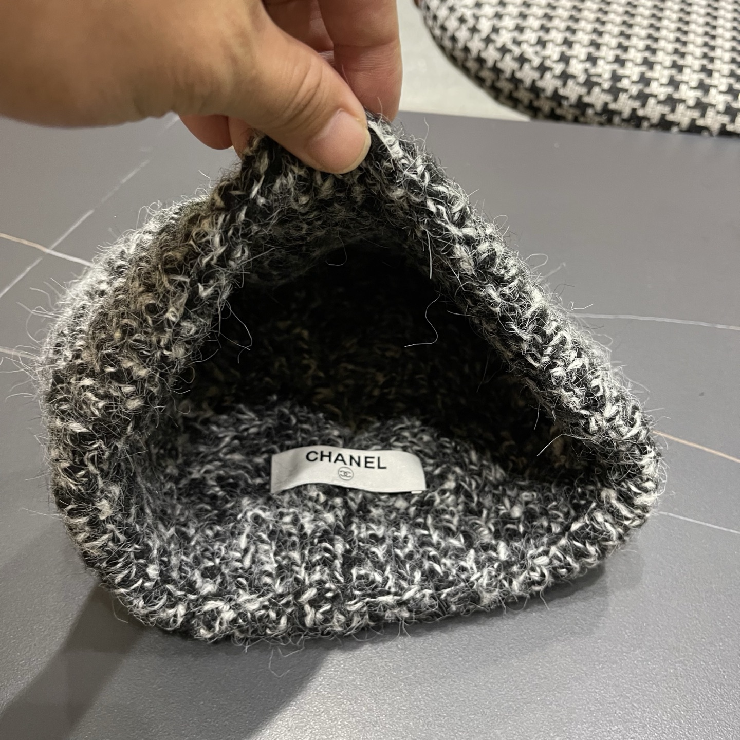 【Chanel香奈儿】2025新款麻花小香风搭配针织毛线帽，时尚简约#保暖款