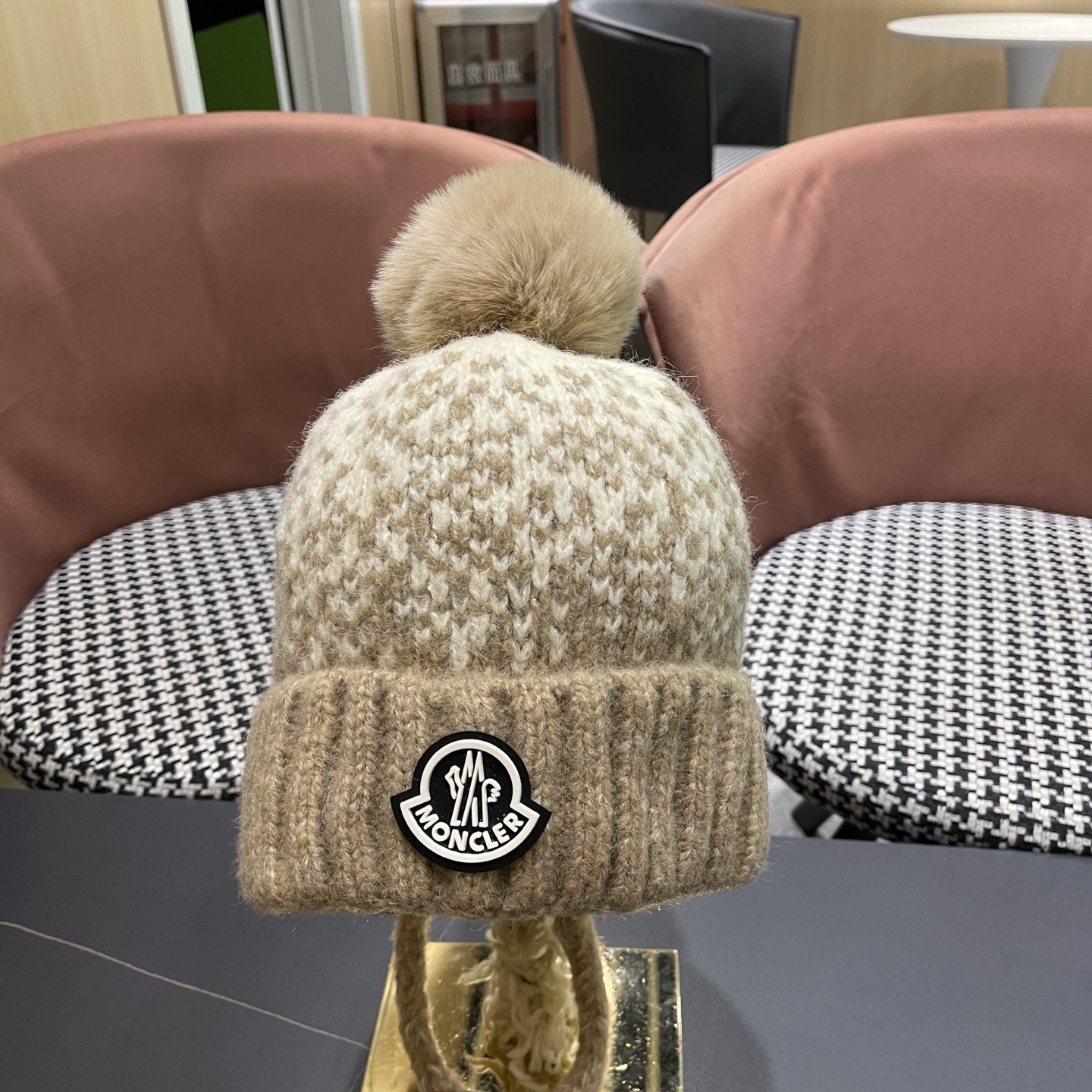 蒙口MONCLER 慵懒风针织帽女冬季保暖巴拉克拉法秋冬天帽子堆堆毛绒毛线帽