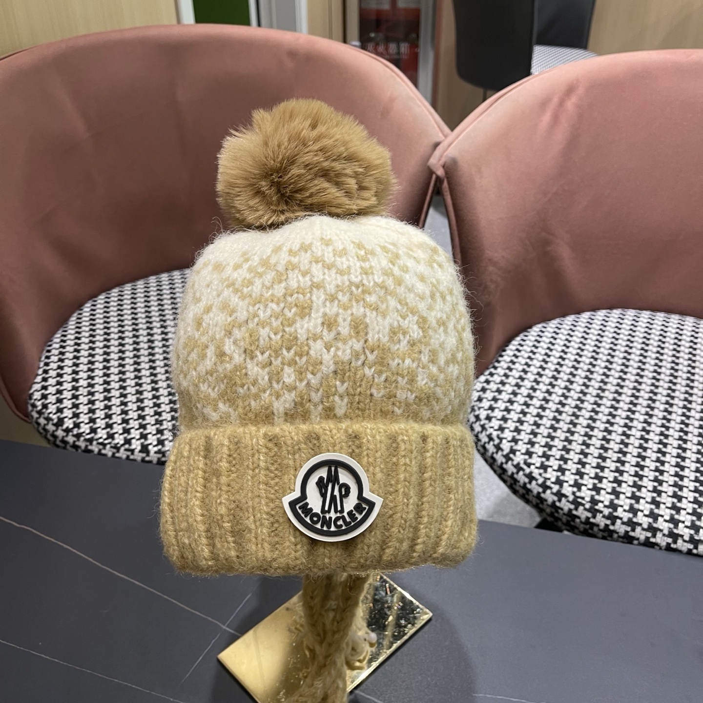 蒙口MONCLER 慵懒风针织帽女冬季保暖巴拉克拉法秋冬天帽子堆堆毛绒毛线帽