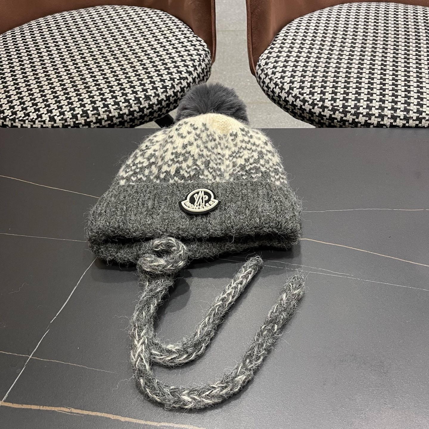 蒙口MONCLER 慵懒风针织帽女冬季保暖巴拉克拉法秋冬天帽子堆堆毛绒毛线帽