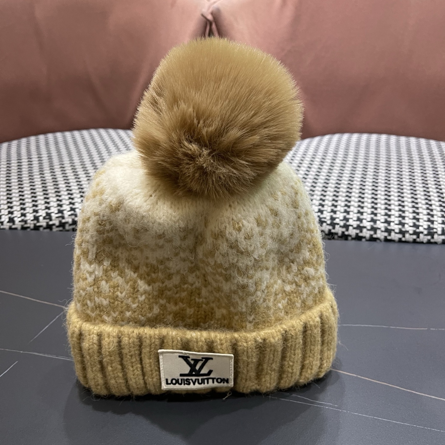 lv路易威登女士帽子女款秋冬毛线帽针织帽冷帽冬季保暖加绒加厚护耳韩版好看