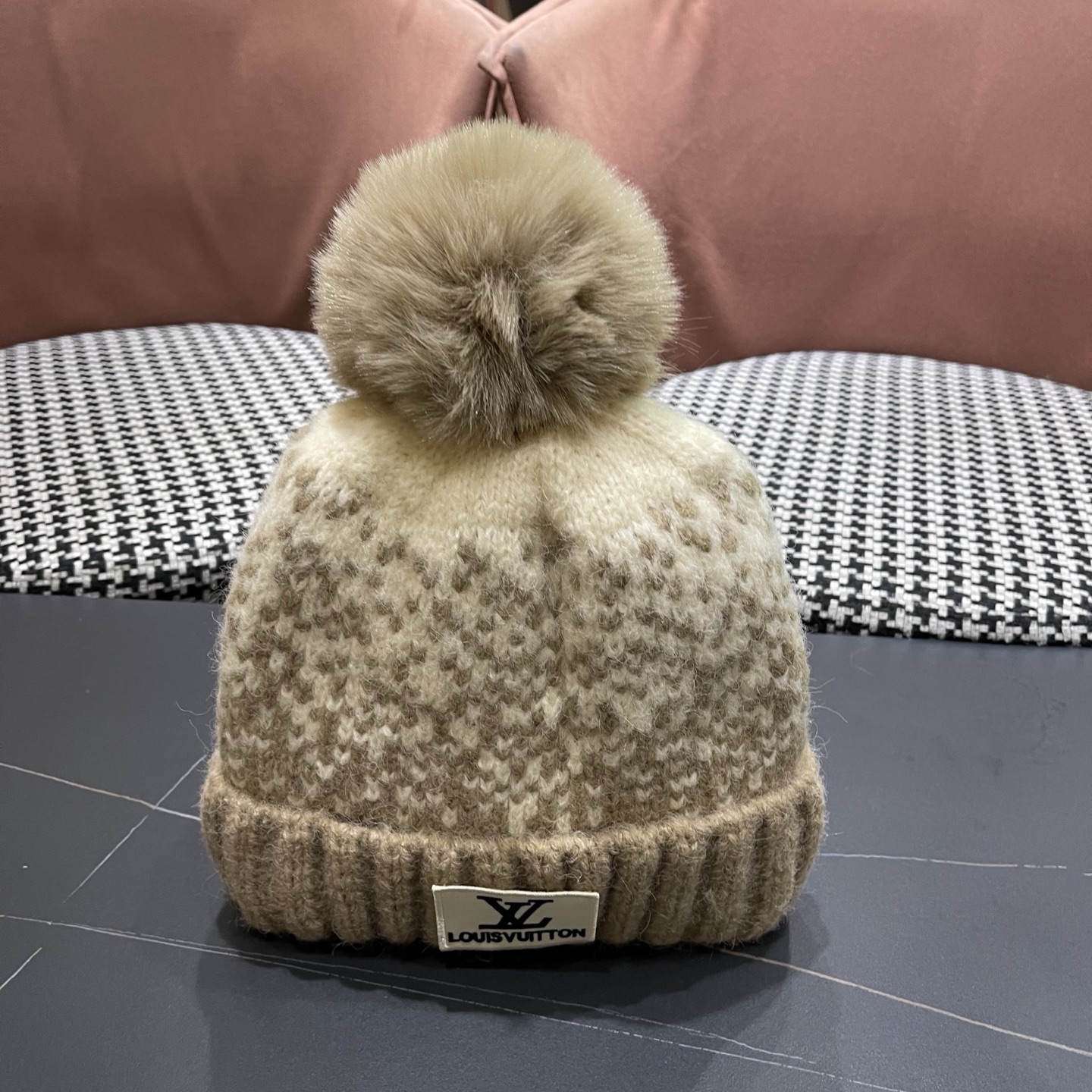lv路易威登女士帽子女款秋冬毛线帽针织帽冷帽冬季保暖加绒加厚护耳韩版好看