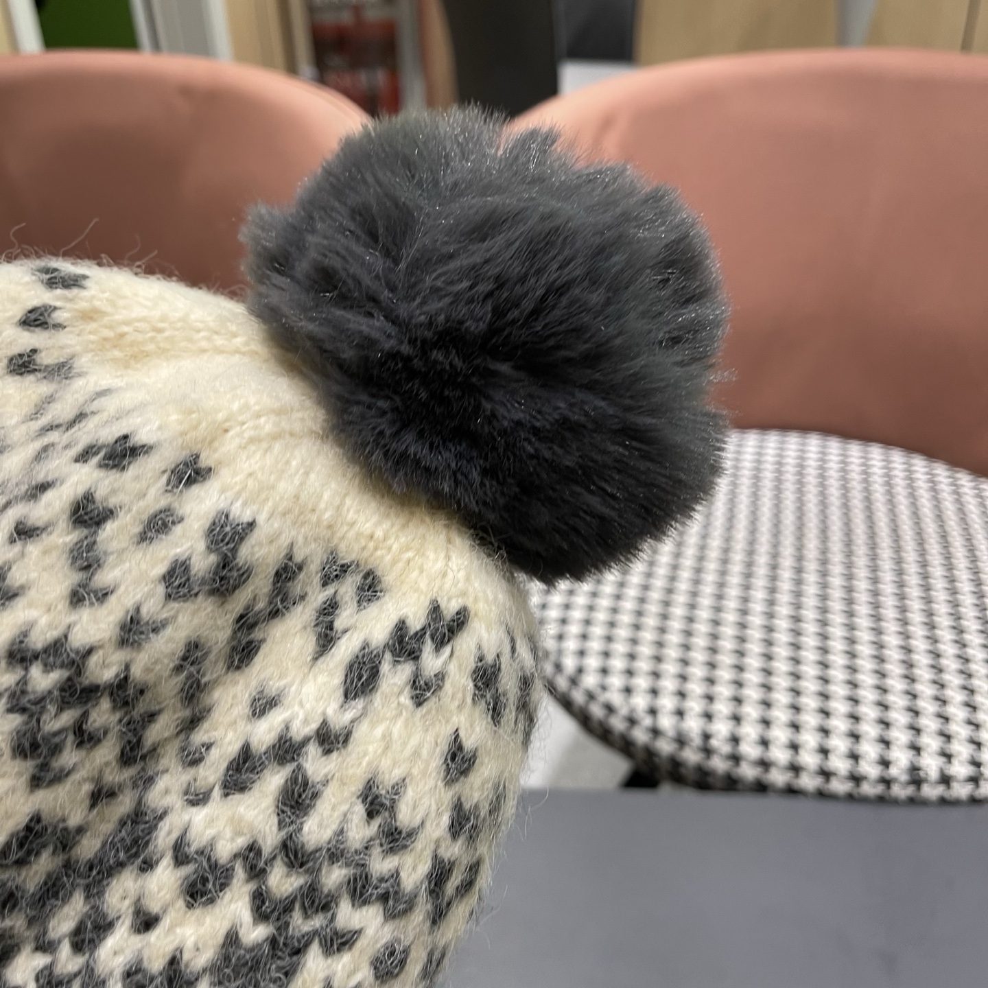 lv路易威登女士帽子女款秋冬毛线帽针织帽冷帽冬季保暖加绒加厚护耳韩版好看