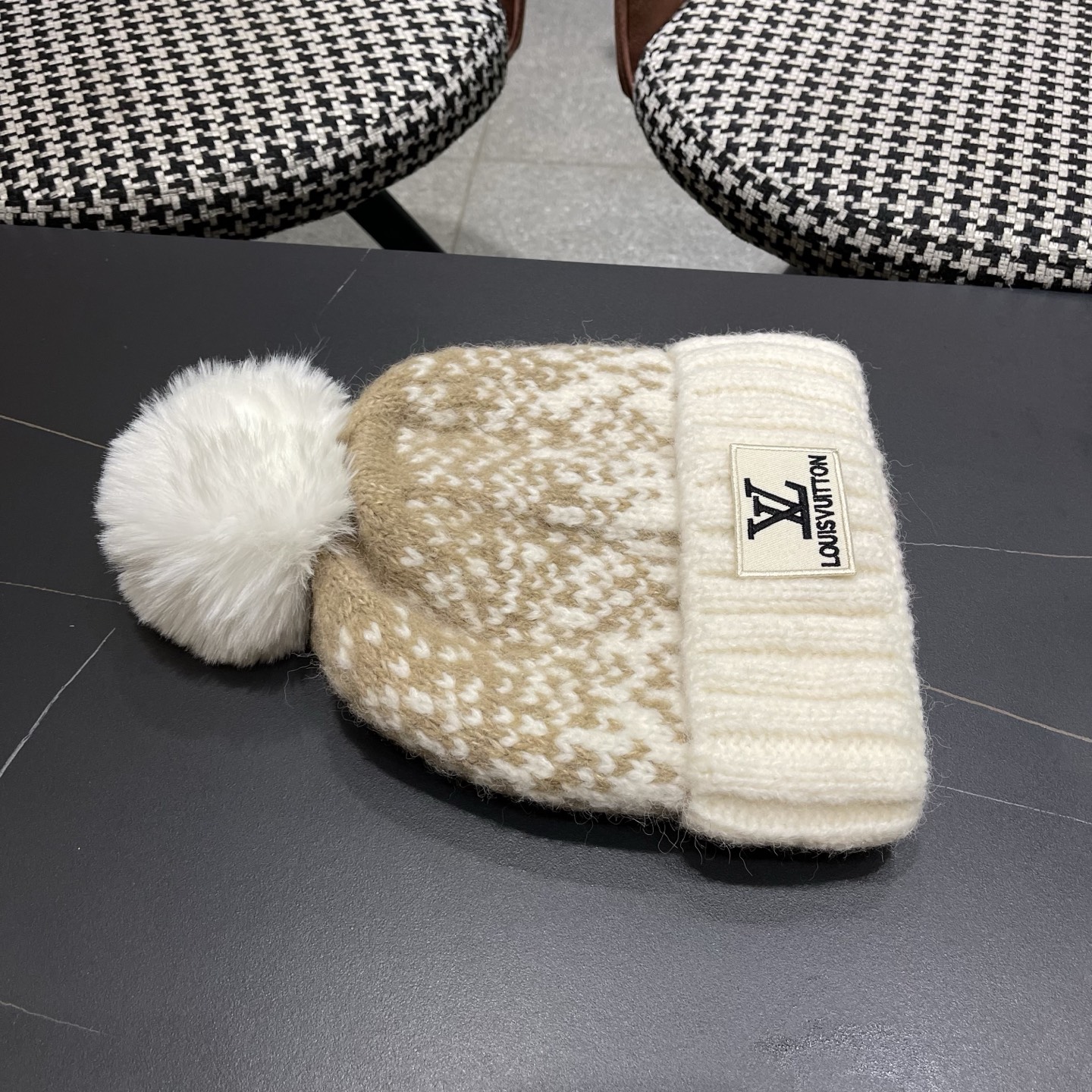 lv路易威登女士帽子女款秋冬毛线帽针织帽冷帽冬季保暖加绒加厚护耳韩版好看