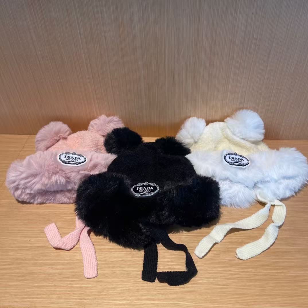 普拉达Prada新款秋冬季毛绒雷锋帽加绒加厚护耳帽子防寒防风帽