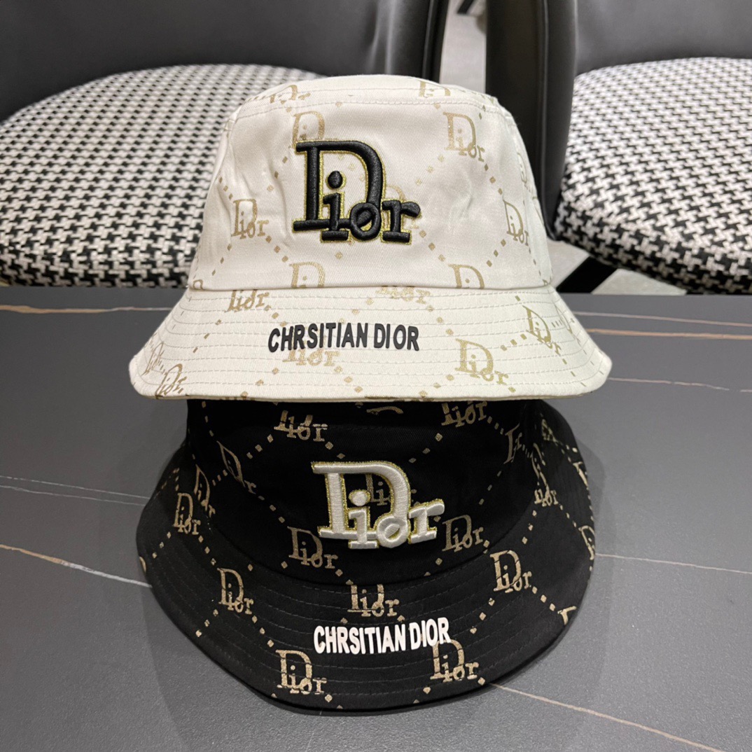 Dior 迪奥 新款原单渔夫帽， 精致純也格调很有感觉，很酷很时尚，专柜断货热门，质量超赞