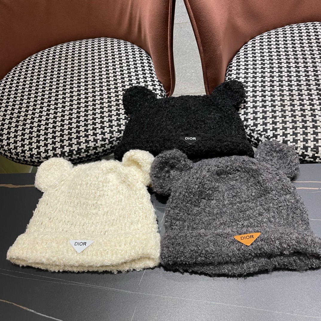 Dior迪奥韩版简约羊毛软糯针织帽百搭休闲护耳保暖毛线米奇林护耳帽冷帽冬