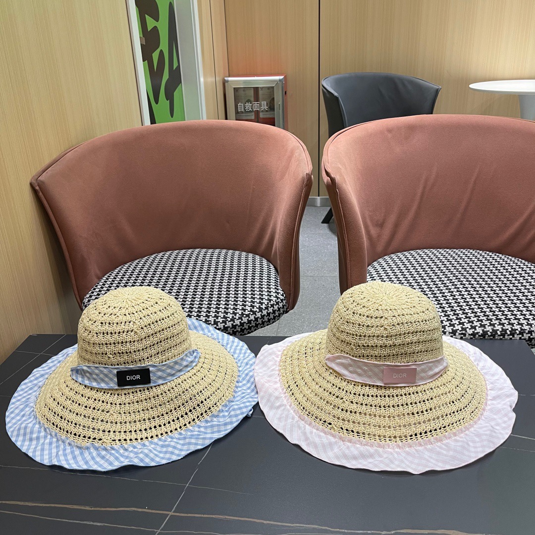 Dior迪奥2025新春蓝格飘带镂空编织草帽女大帽檐遮阳防晒法式海边度假帽子