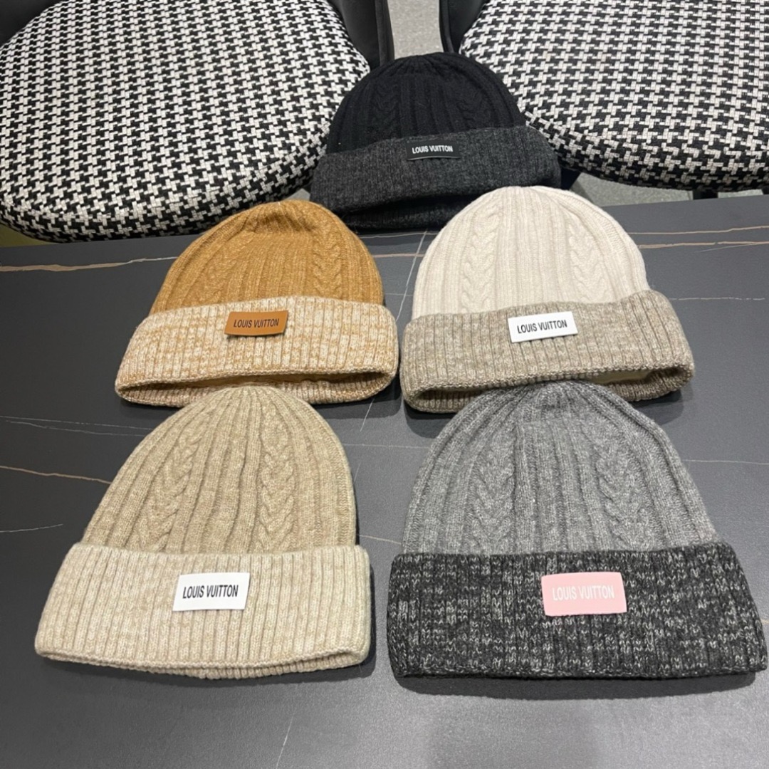 MONCLER蒙口2024冬季男女同款加厚毛绒防寒护耳帽骑车保暖神器滑雪飞行帽子