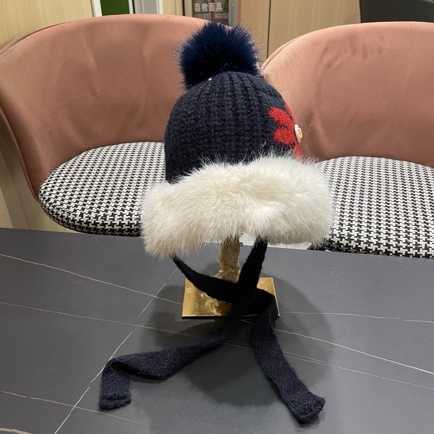 香奈儿CHANEL 2025新款韩版花朵刺绣针织护耳帽女秋冬季加厚保暖毛线套头帽潮