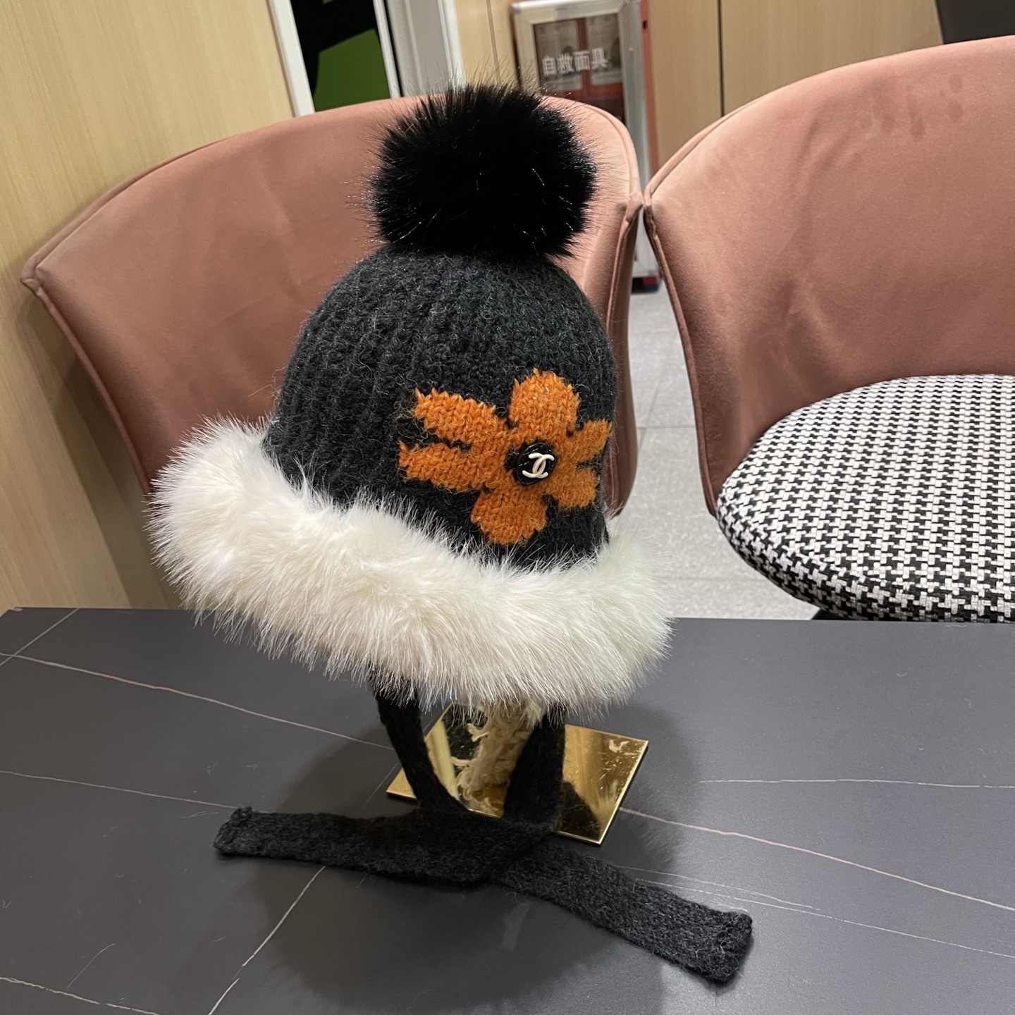 香奈儿CHANEL 2025新款韩版花朵刺绣针织护耳帽女秋冬季加厚保暖毛线套头帽潮