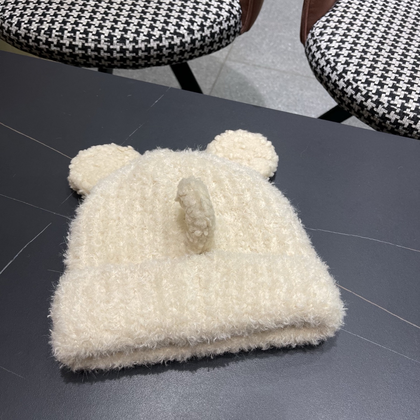 【DIOR迪奥】2025新款秋冬季时尚保暖耳朵套头帽大头围显脸小针织毛绒帽子