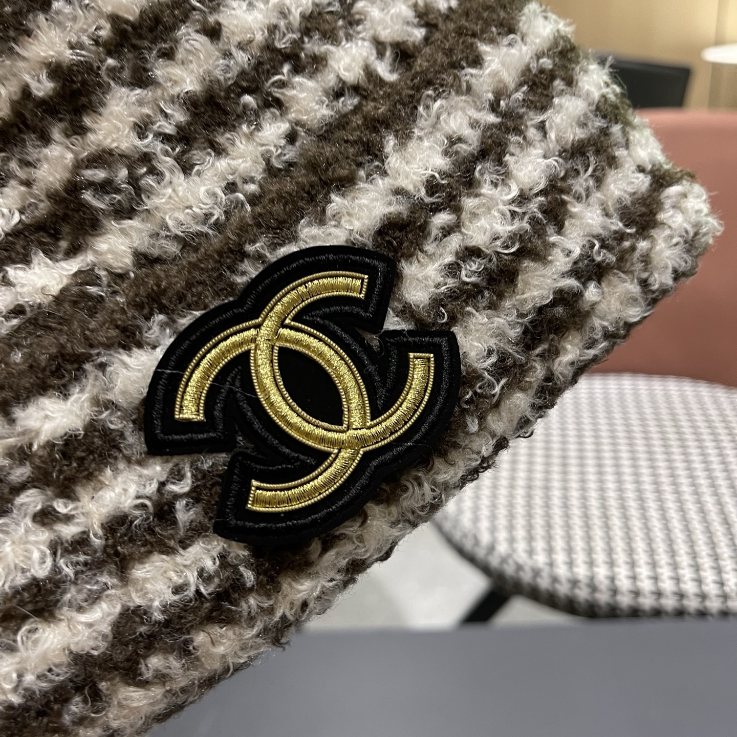 Chanel香奈儿秋冬网红推荐款毛线帽，小红书爆款，手感超柔软舒适的针织线帽，弹性极佳！