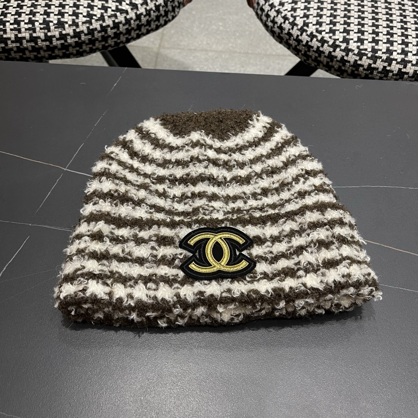 NO:580631,Chanel Chanel autumn and winter internet celebrity recommended beanie, Xiaohongshu popular style, knitted beanie with super soft and comfortable feel, excellent elasticity!  Hats, bucket hats, baseball caps, knitted hats, hats, chanel, chanel, espadrilles, hats19860909Chanel香奈儿秋冬网红推荐款毛线帽,小红书爆款,手感超柔软舒适的针织线帽,弹性极佳！帽子渔夫帽棒球帽针织帽,帽子,chanel,chanel,espadrilles,hats,hat