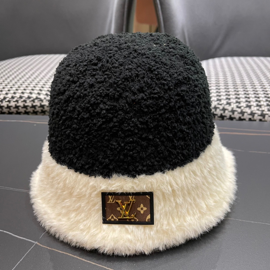 路易威登LouisVuitton可爱渔夫帽女冬季羊羔绒毛绒盆帽子加厚保暖韩版百搭潮牌