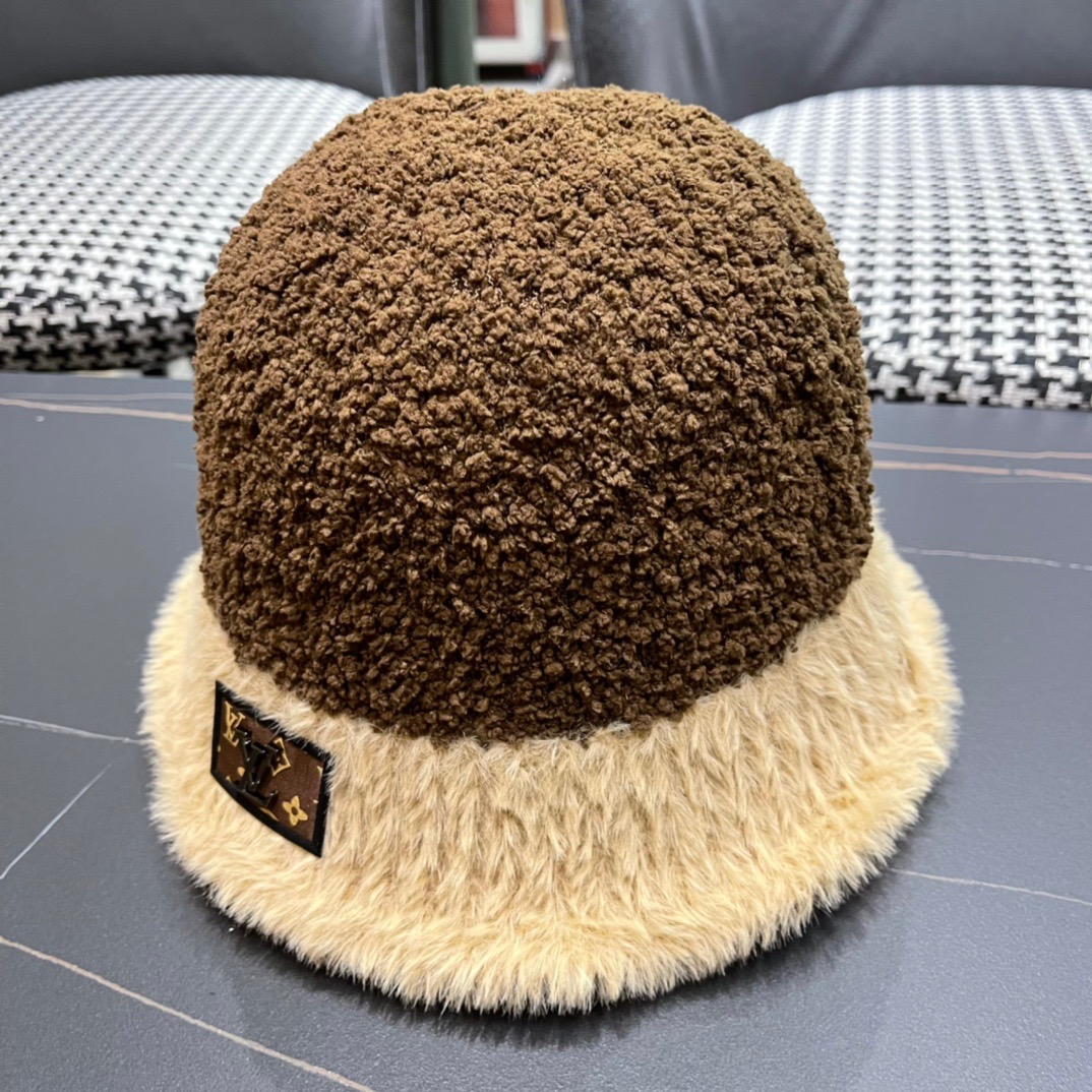 路易威登LouisVuitton可爱渔夫帽女冬季羊羔绒毛绒盆帽子加厚保暖韩版百搭潮牌