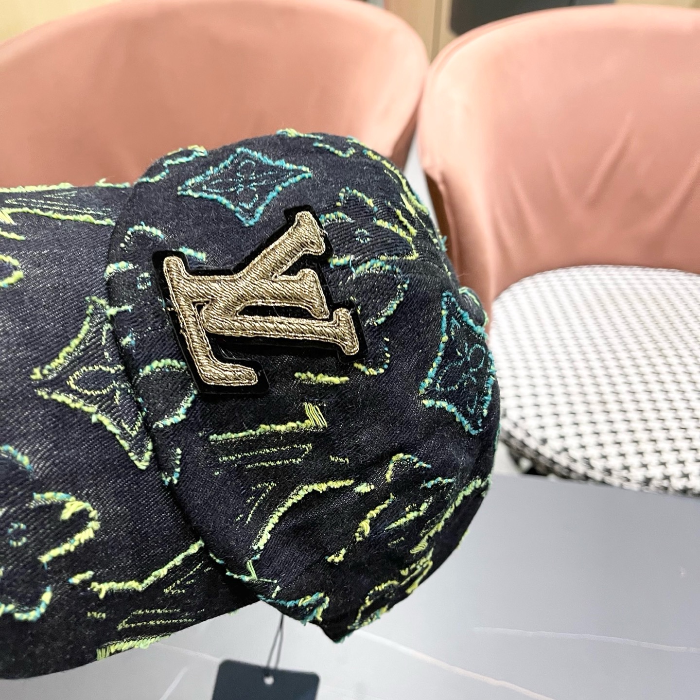 LV路易威登2025新款原单棒球帽，专柜1:1开模订制，原版帆布面料 轻盈透气！质量超赞，基础头围56，