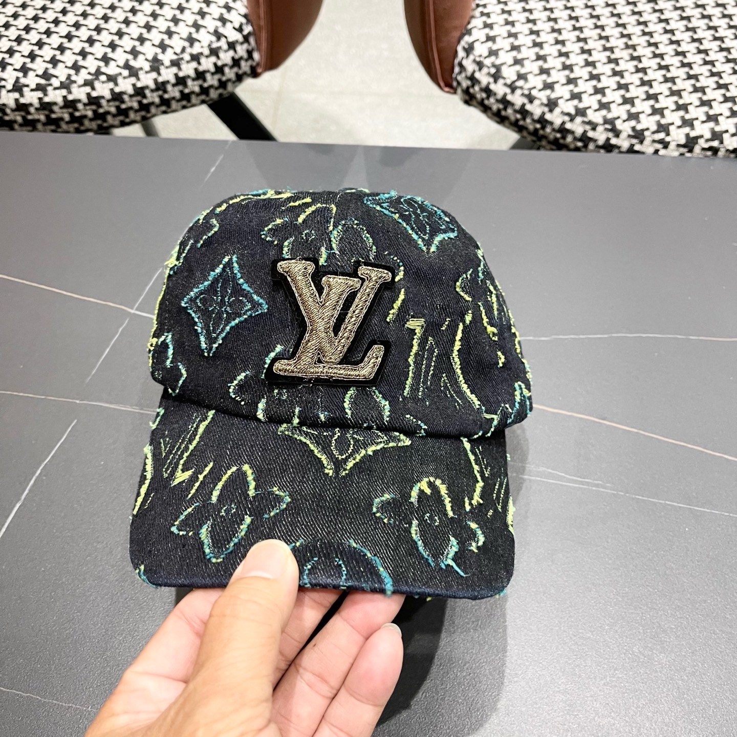 LV路易威登2025新款原单棒球帽，专柜1:1开模订制，原版帆布面料 轻盈透气！质量超赞，基础头围56，