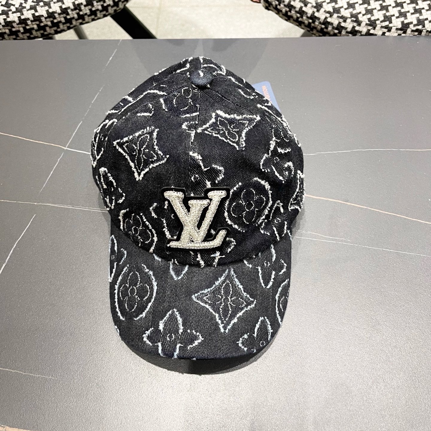 LV路易威登2025新款原单棒球帽，专柜1:1开模订制，原版帆布面料 轻盈透气！质量超赞，基础头围56，