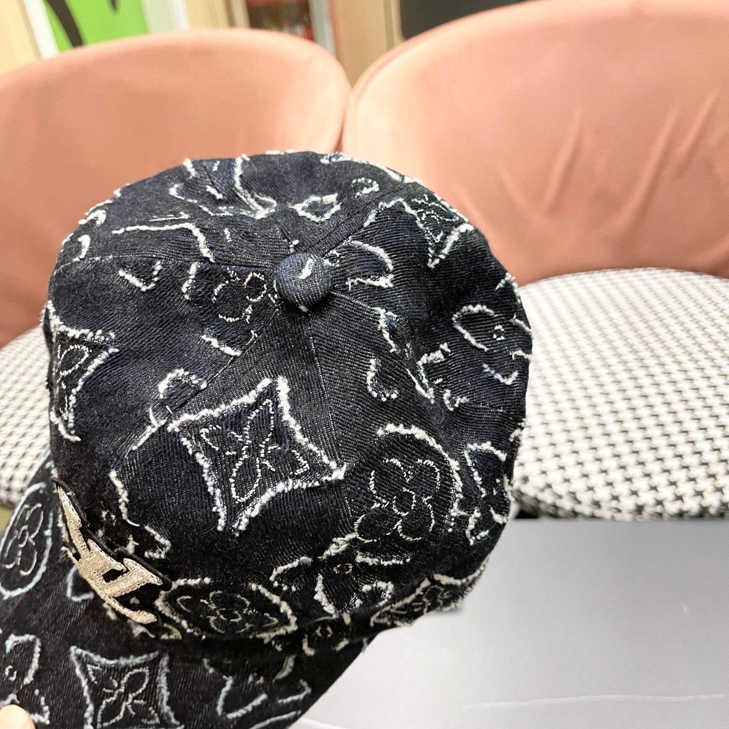 LV路易威登2025新款原单棒球帽，专柜1:1开模订制，原版帆布面料 轻盈透气！质量超赞，基础头围56，