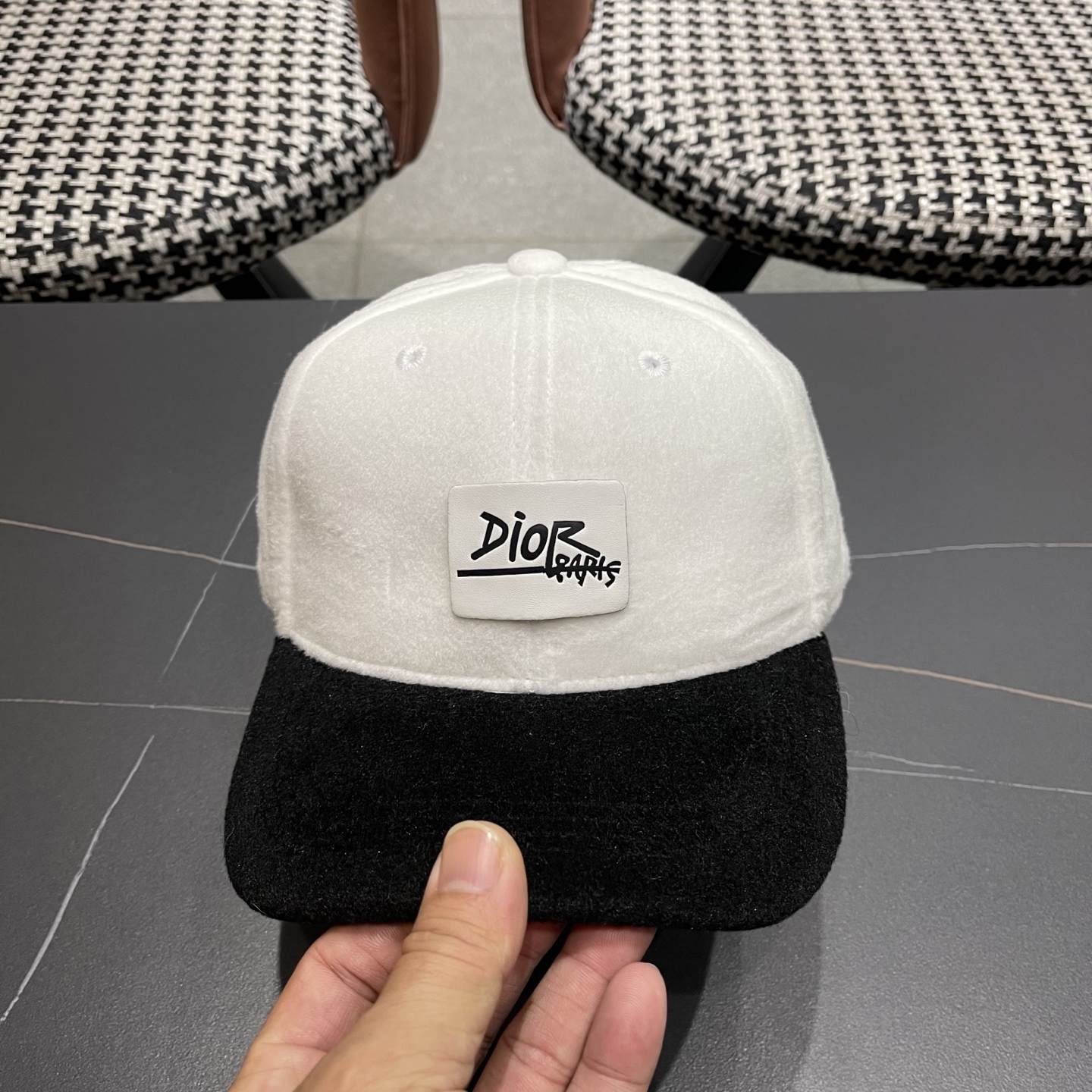 DIOR迪奥 子女秋冬款网红日系复古百搭画家帽品脸小八角帽