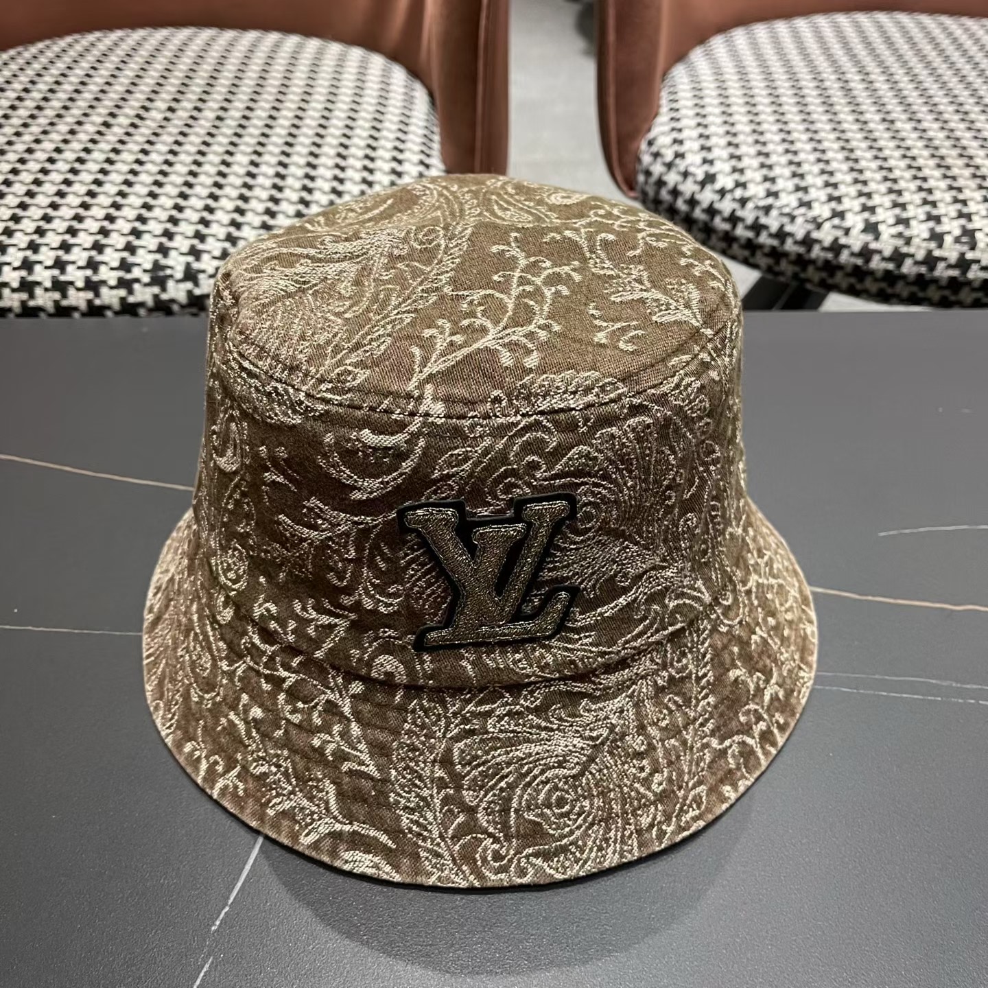 NO:588177,Lv Louis Vuitton Japanese and Korean pattern old casual retro fashion versatile street travel fisherman hat painter hat new hat fisherman hat baseball cap knitted hat, hat, louis vuitton, louis vuitton, espadrilles, hats19860909Lv路易威登 日韩系花纹做旧休闲复古时尚百搭街 头出游渔夫帽画家帽新款帽子渔夫帽棒球帽针织帽,帽子,louis vuitton,louis vuitton,espadrilles,hats,hat