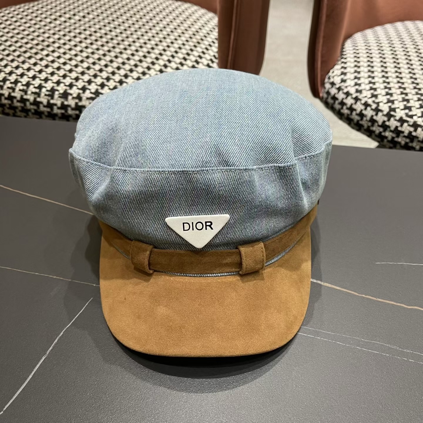 NO:588149,Dior's new versatile British style navy hat washed denim retro newsboy beret women's autumn and winter octagonal hat hat fisherman hat baseball cap knitted hat, hat, dior, espadrilles, hats19860909迪奥 新款百搭英伦风海军帽水洗牛仔布复古报童贝雷帽女秋冬八角帽帽子渔夫帽棒球帽针织帽,帽子,dior,espadrilles,hats,hat