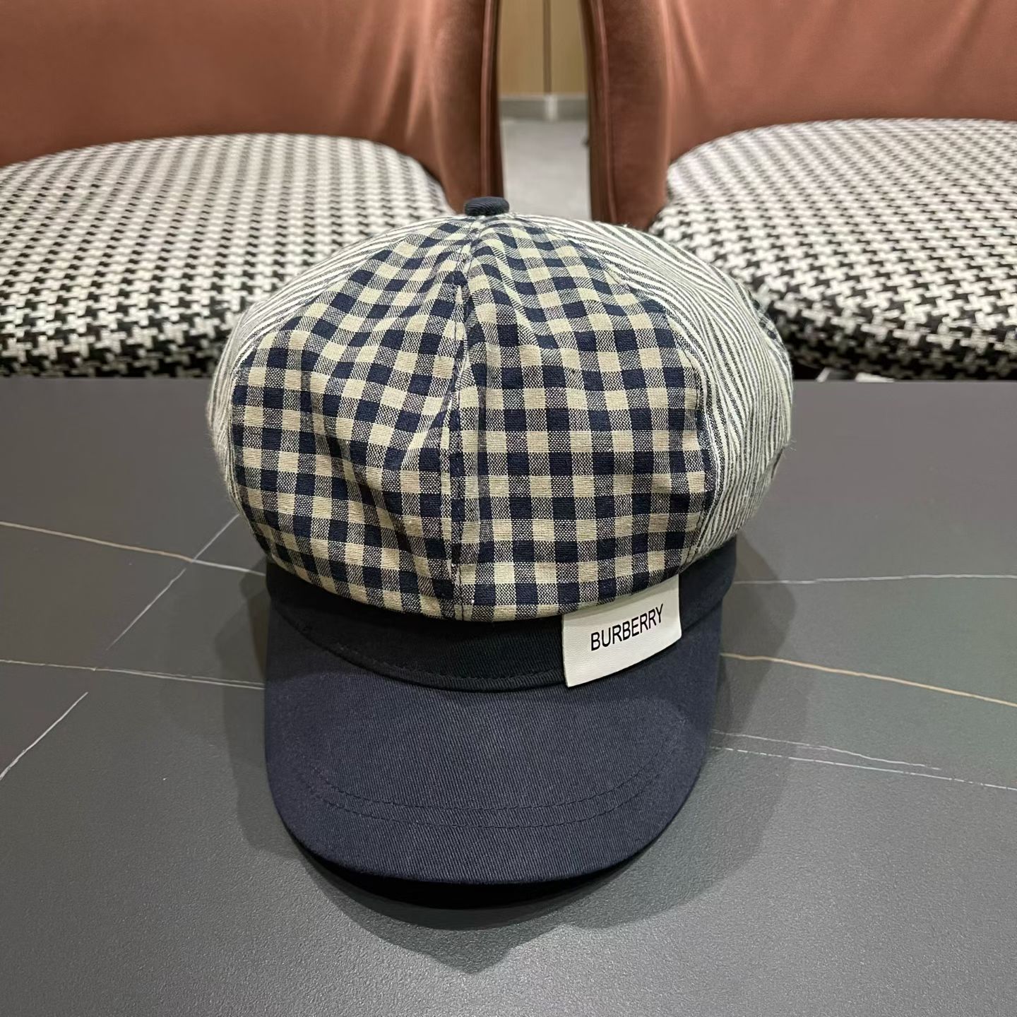 NO:588158,BURBERRY new octagonal hat for women in spring and autumn, Korean style, versatile, face-showing newsboy hat, painter hat, peaked hat, plaid hat, fisherman hat, baseball cap, knitted hat, hat, burberry, burberry, espadrilles, hats19860909巴宝莉BURBERRY 新款八角帽子女春秋季韩版时尚百搭显脸小报童帽画家帽鸭舌帽格纹帽子渔夫帽棒球帽针织帽,帽子,burberry,burberry,espadrilles,hats,hat