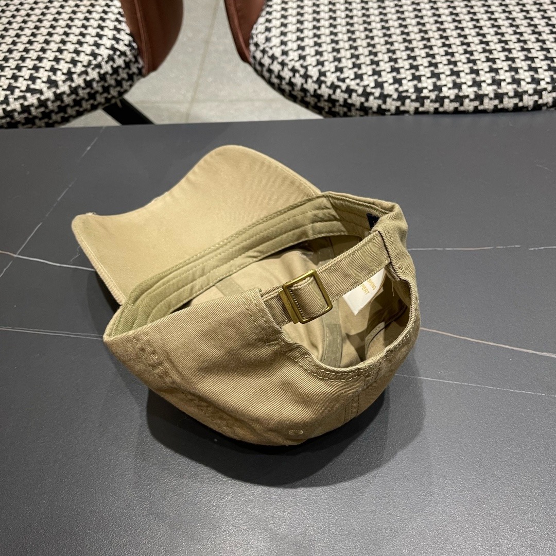 LV路易威登棒球帽🧢轻盈透气。完美版型，独家实物拍摄，男女适用