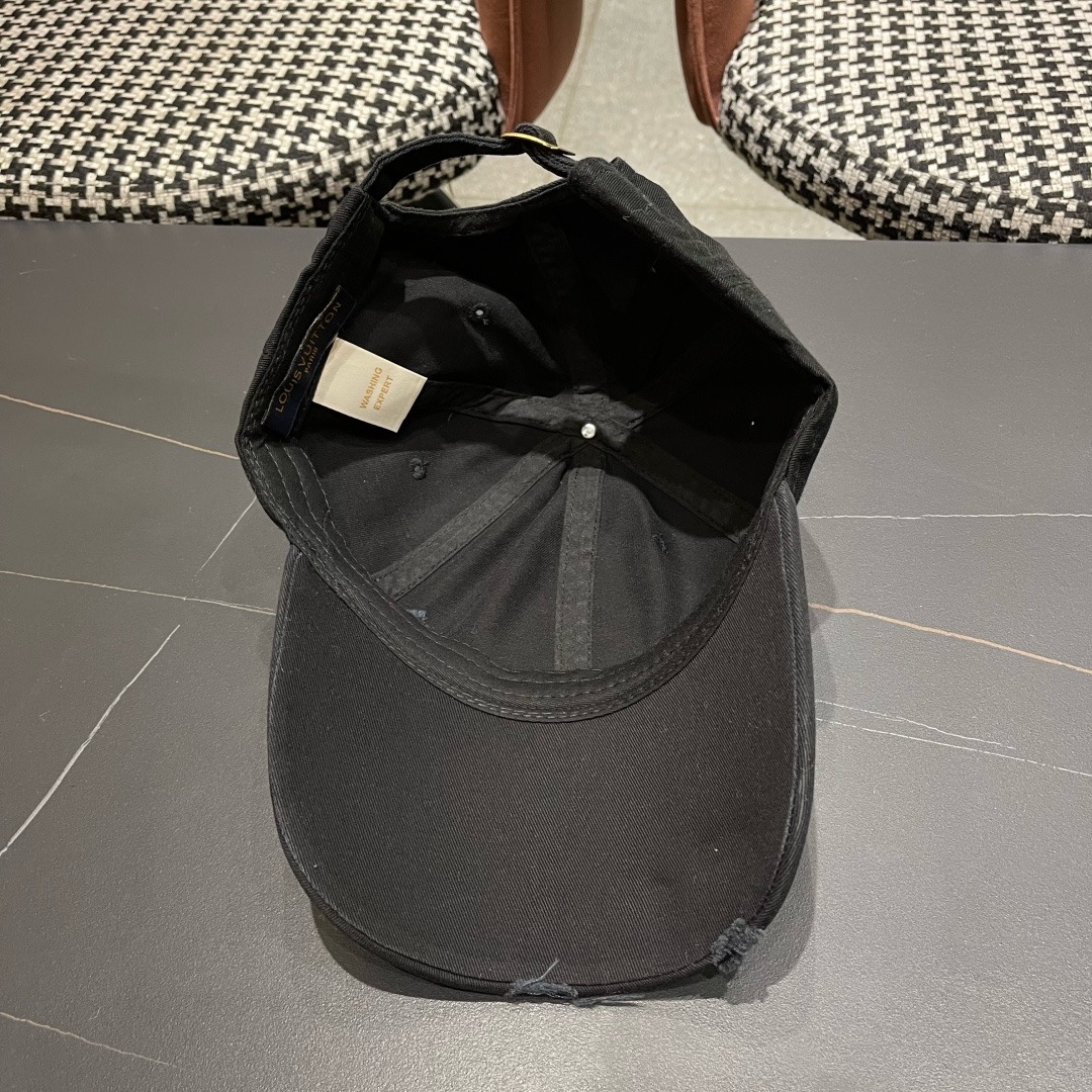LV路易威登棒球帽🧢轻盈透气。完美版型，独家实物拍摄，男女适用