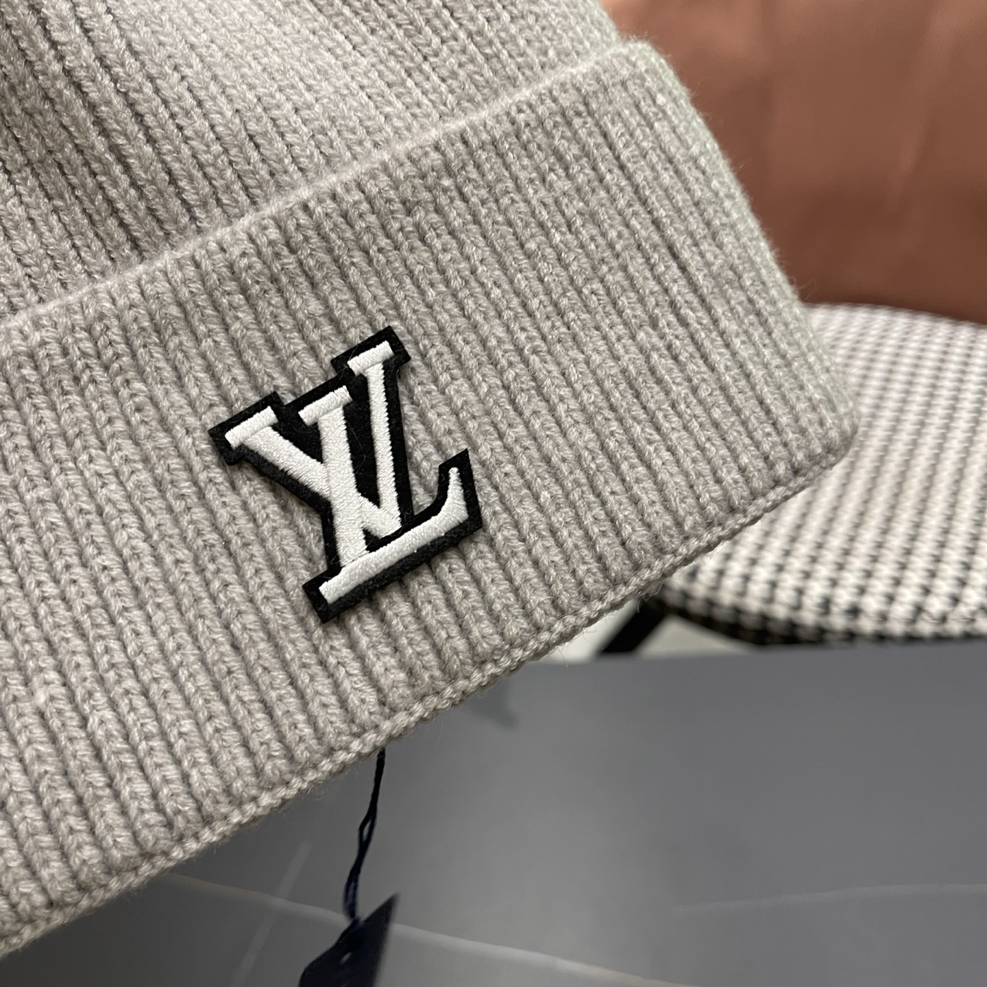 lv路易威登 纯色基础款针织帽男韩版休闲百搭学生情侣冷帽女秋冬保暖毛线帽子