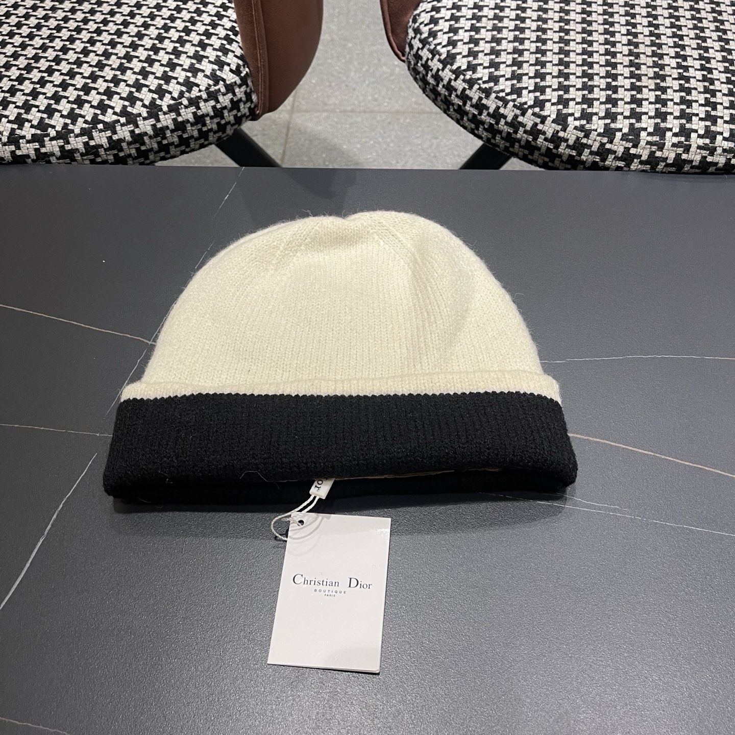 Dior迪奥 新款羊毛双面戴堆堆帽子女秋冬韩版 休闲保暖毛线帽护耳针织帽百搭
