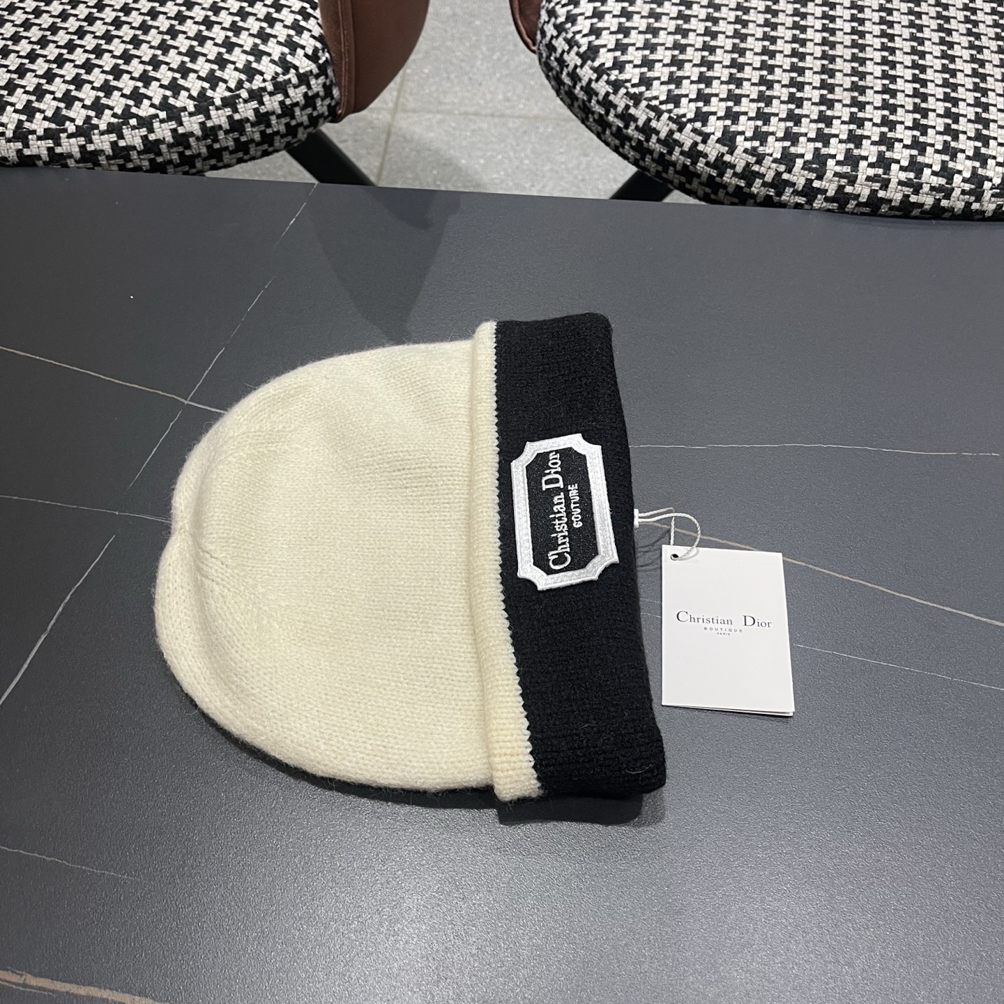 Dior迪奥 新款羊毛双面戴堆堆帽子女秋冬韩版 休闲保暖毛线帽护耳针织帽百搭