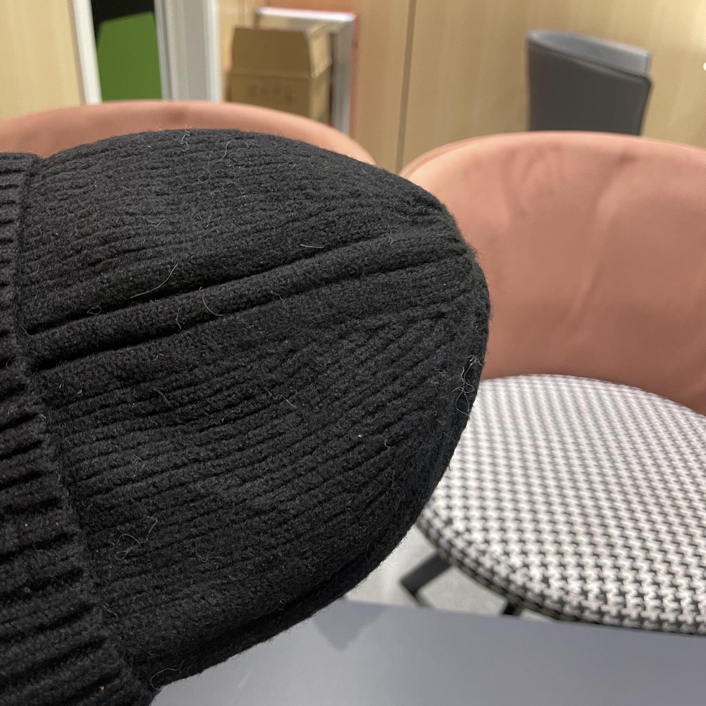 MONCLER（蒙口）秋冬季新款毛线帽户外休闲保暖套头帽弹力针织帽男女款冷帽子