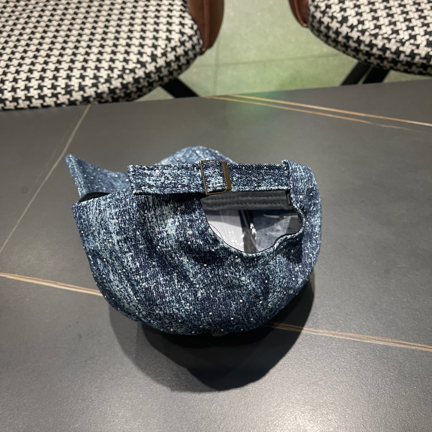 Fendi（芬迪）春秋季新款个性风流星线棒球帽男女遮阳休闲 复古户外鸭舌帽子
