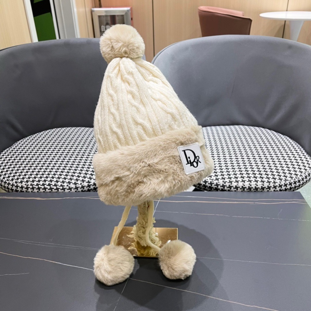 P110 Dior迪奥加厚加绒保暖护耳针织帽子女秋冬显脸小毛线帽防寒骑车雷锋帽