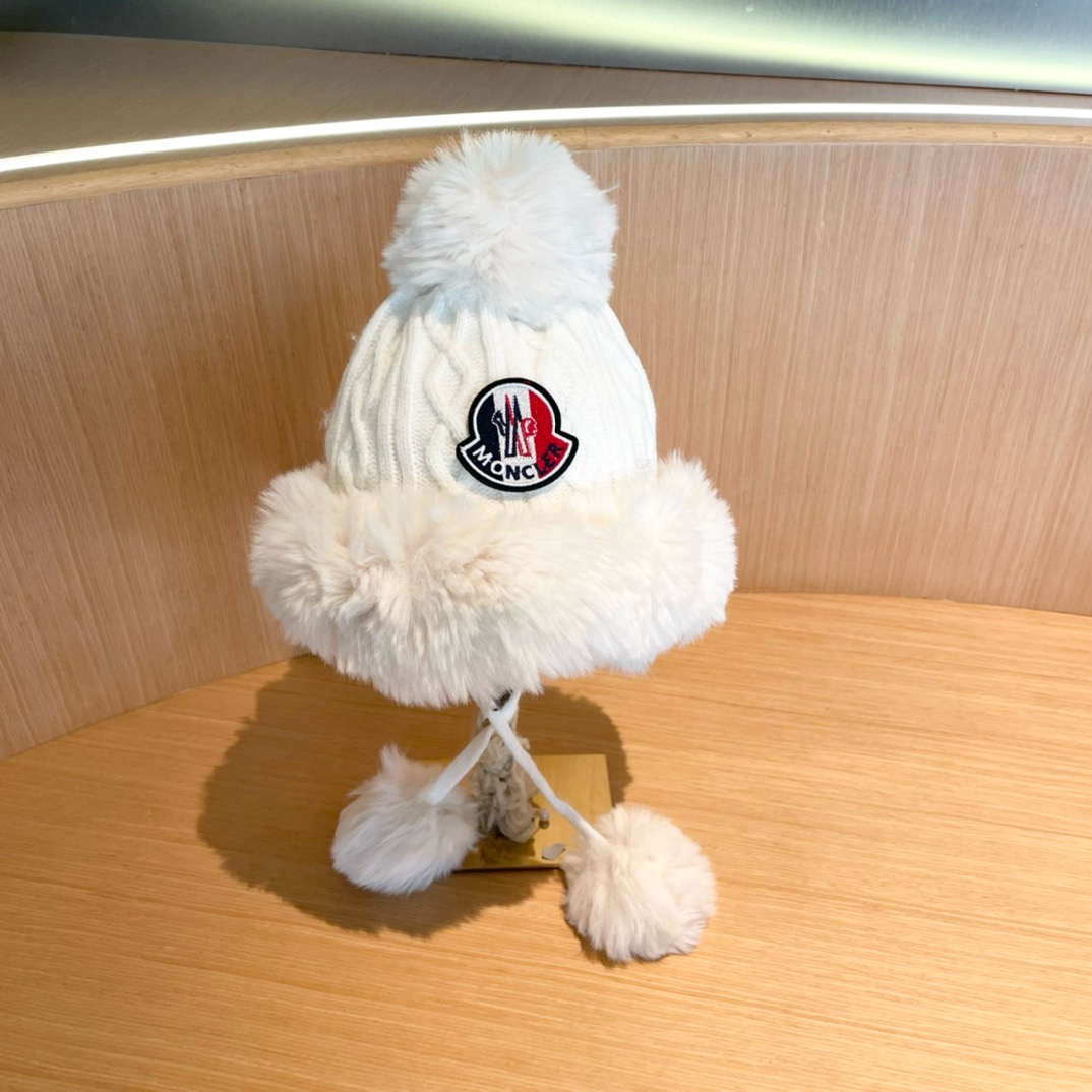 NO:617485,MONCLER new cute fur ball plus velvet knitted ear protection hat for cold protection and warmth, thickened Lei Feng hat, fisherman hat, baseball cap, knitted hat, hat, Moncler, espadrilles, hats19860909MONCLER蒙口新款可爱毛球加绒针织护耳帽防寒保暖加厚雷锋帽帽子渔夫帽棒球帽针织帽,帽子,Moncler,espadrilles,hats,hat