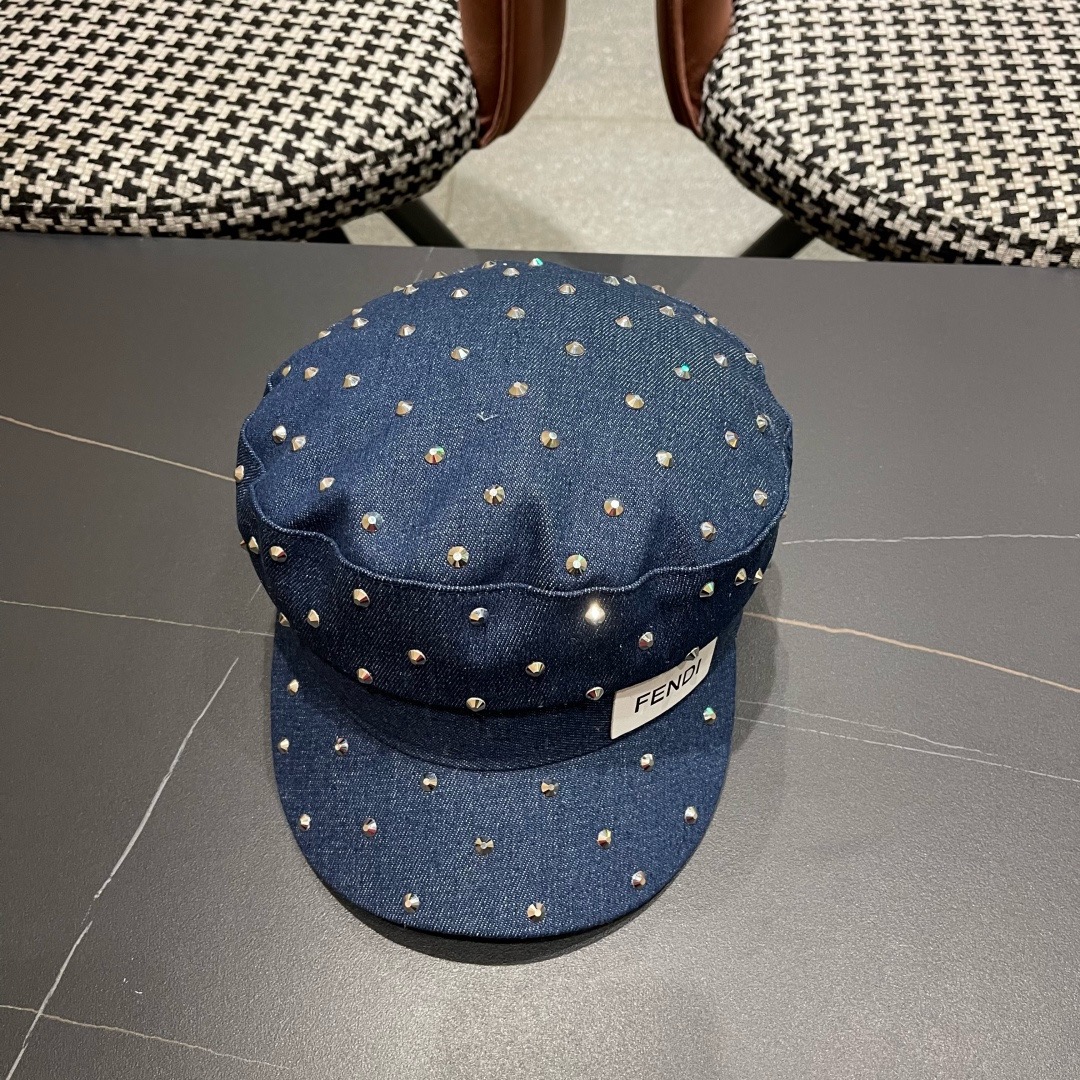 芬迪 复古水洗字母水钻平顶帽子女夏季时尚百搭旵脸小鸭舌帽防晒遮阳