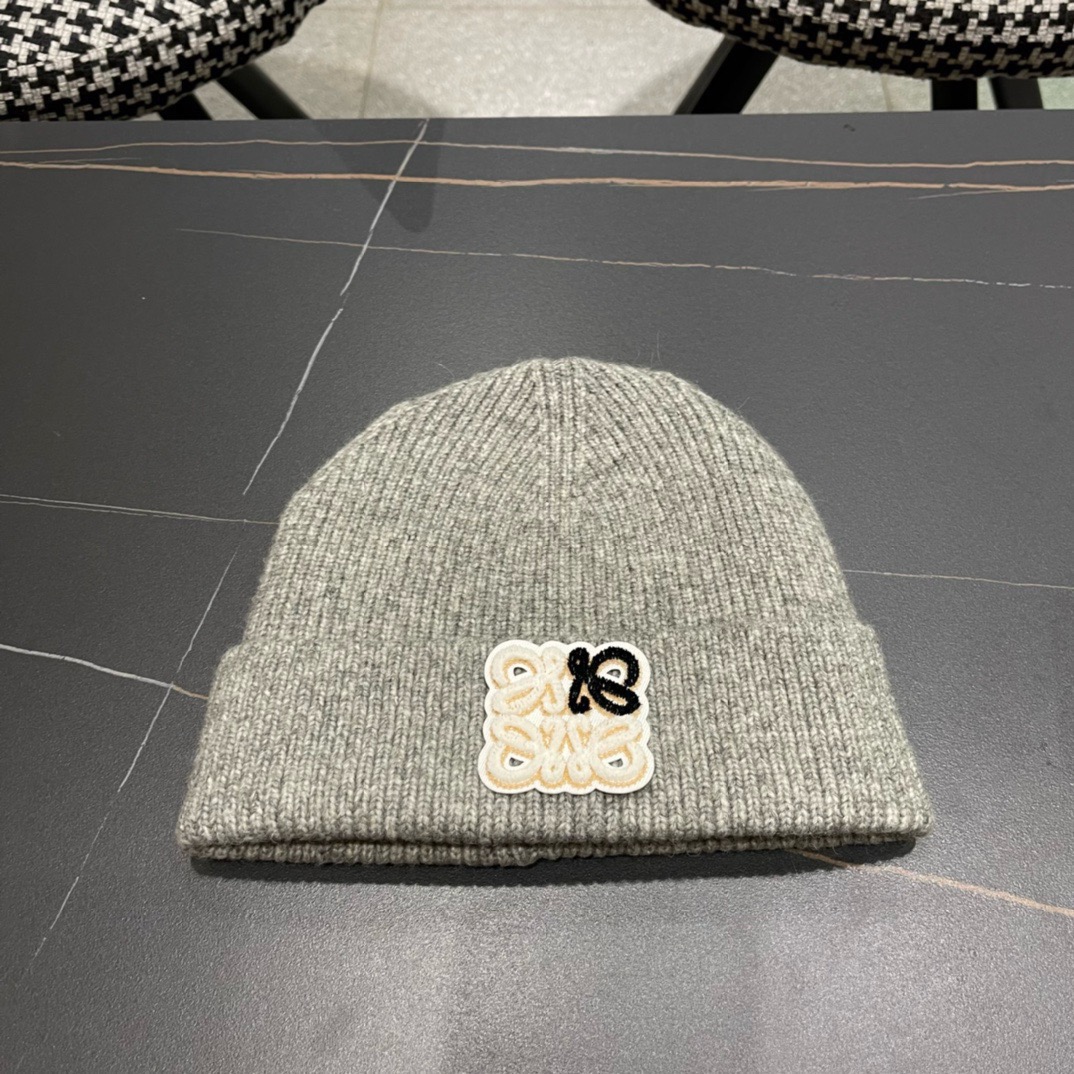 Chapéu Loewe 2025 — photo 2
